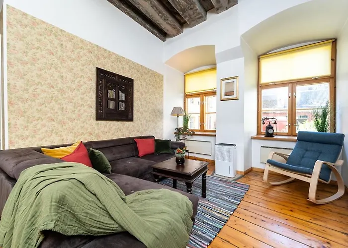 Apartman 15th Century Flat With Parking, High Ceilings Tallinn