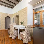 15th Century Flat With Parking, High Ceilings Reval